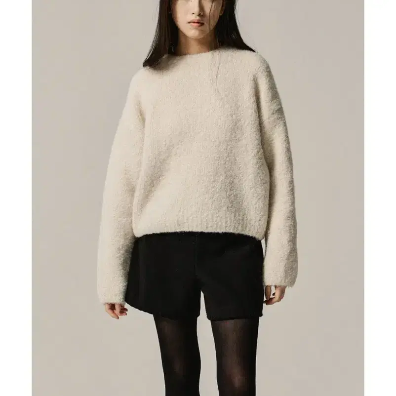 샵레터 Alpaca boucle knit shopletter 레터니트