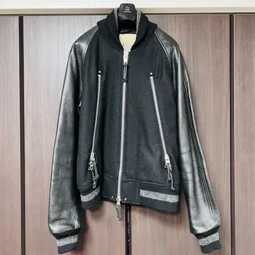 Monitaly 가죽 스타잔