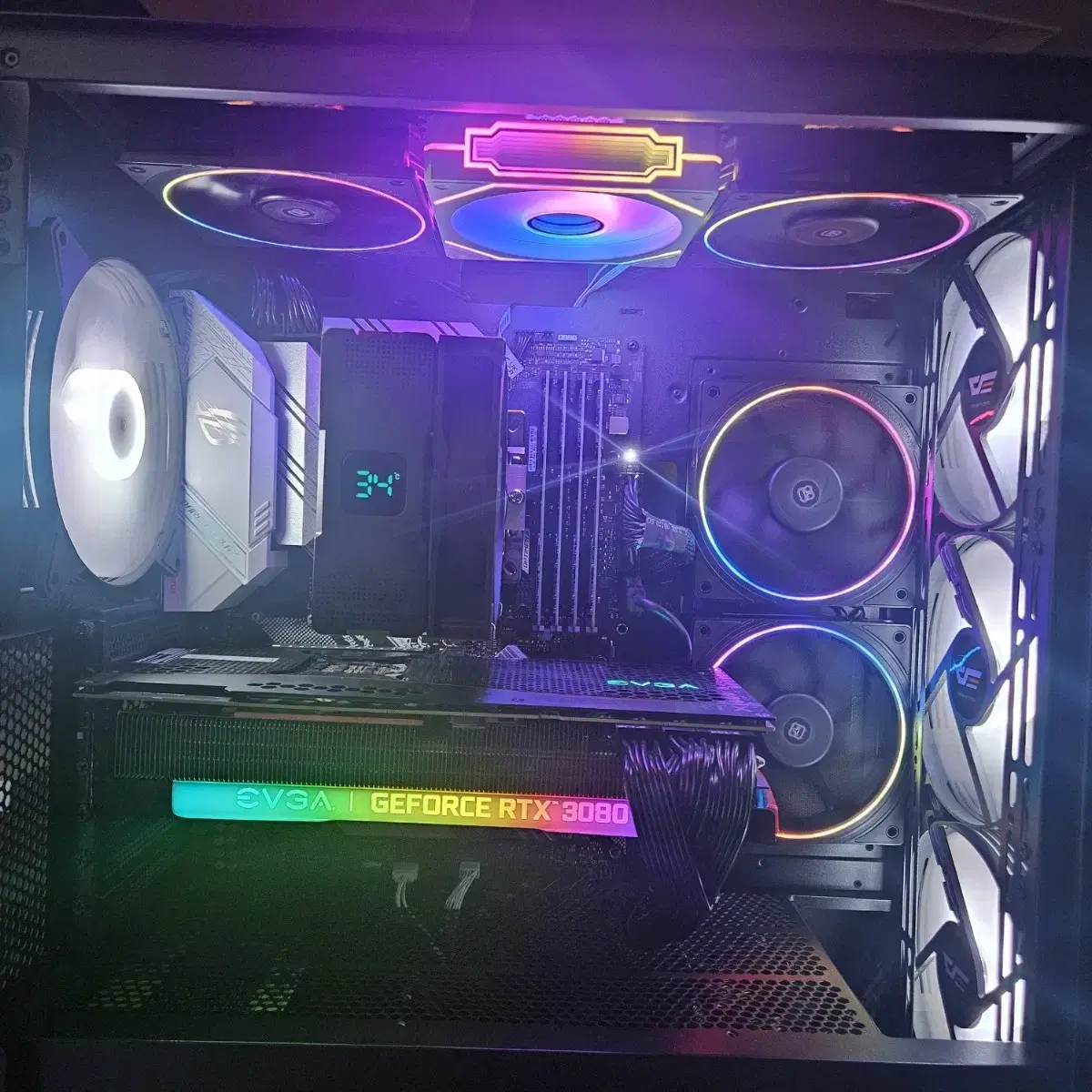 라이젠5700x3d rtx3080 FTW3 컴퓨터