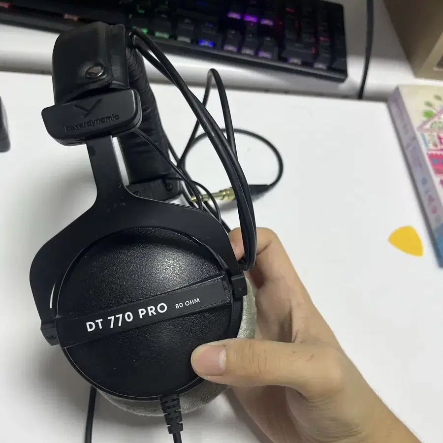 DT770 PRO (80OHM) 판매합니다