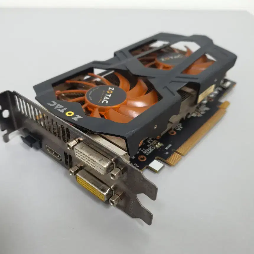 [무료배송] 중고 조텍 GTX660 게이밍 그래픽카드 2GB