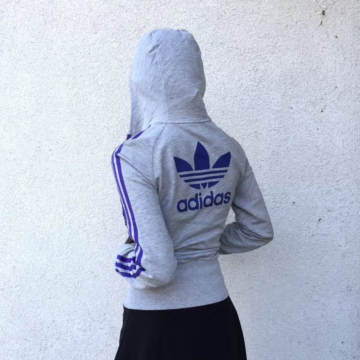 Adidas 00s vintage zip-up