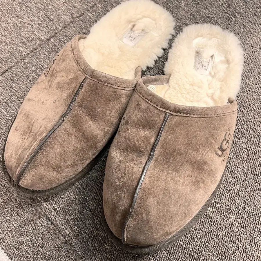 어그 ugg 슬리퍼 uk10 (290)