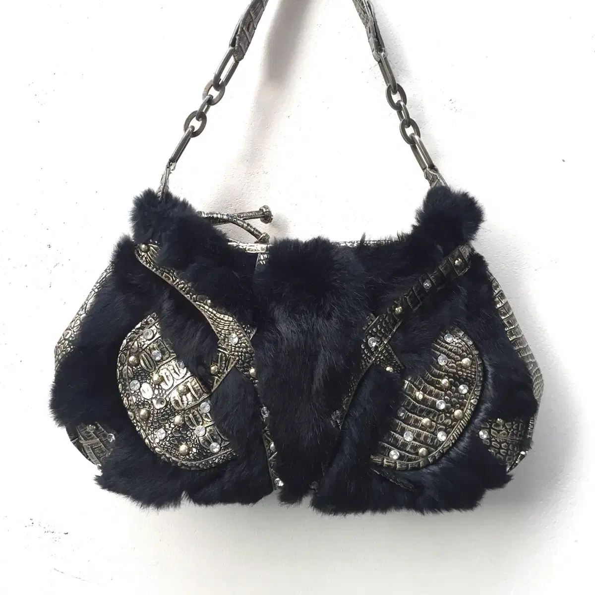 Vintage fairy stud fur bag