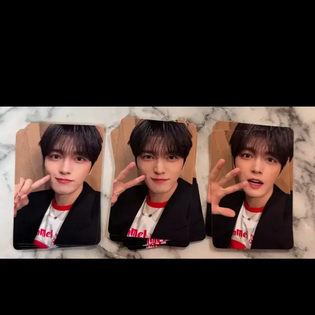 김재중 헬로라이브 체키회 포카 세트