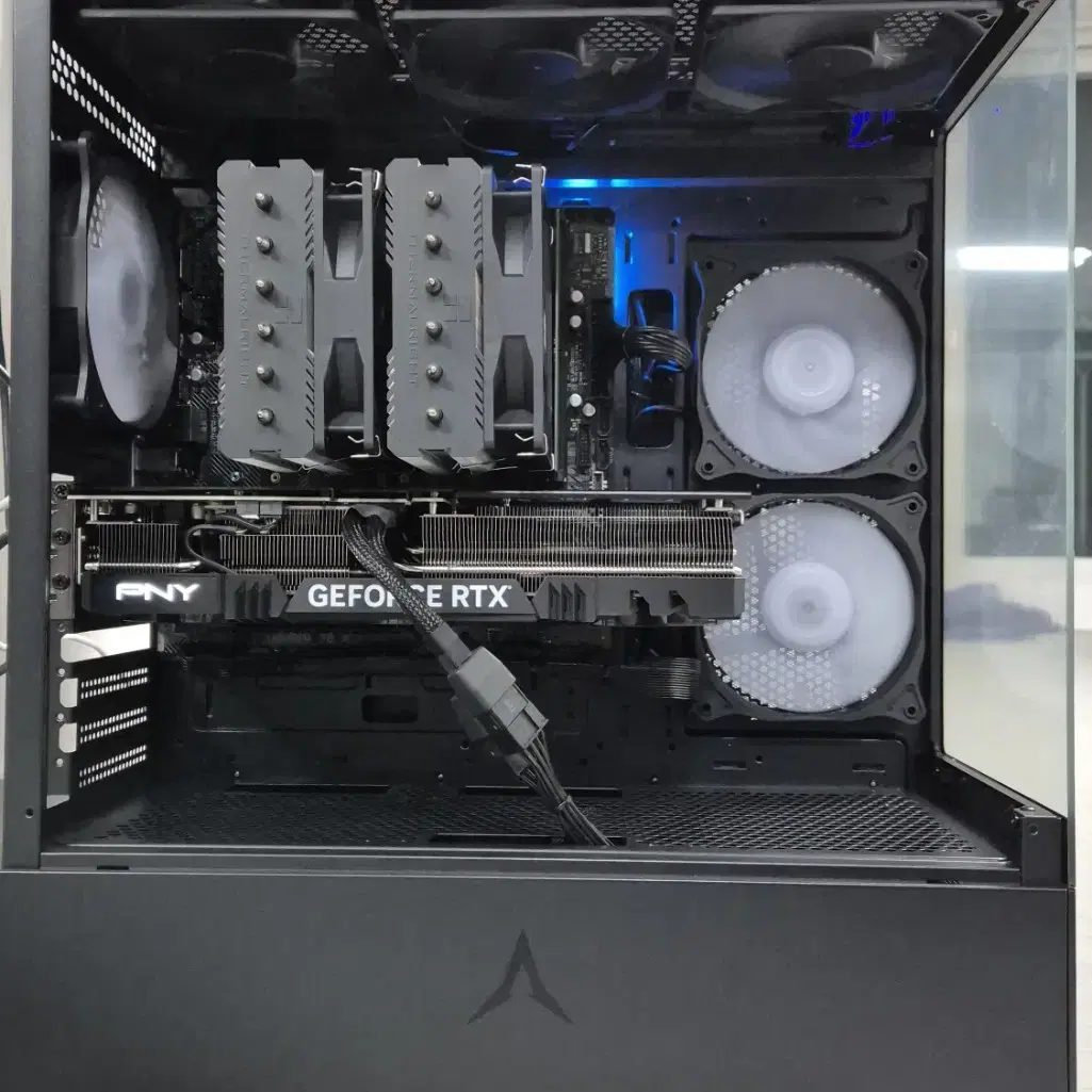 게이밍 컴퓨터 본체 7800x3d, 4070 ti super, 32gb