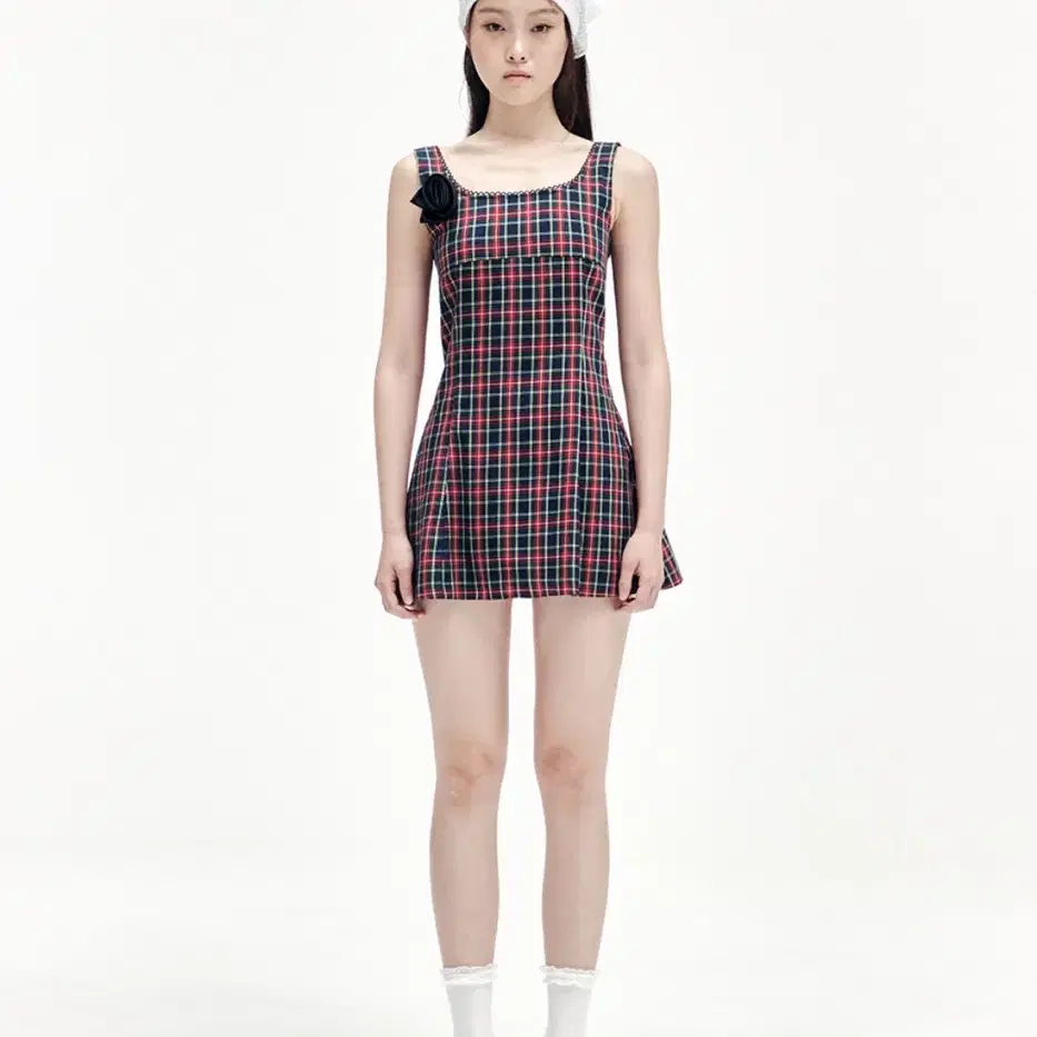 유희 CHECK SLEVELESS DRESS NAVY