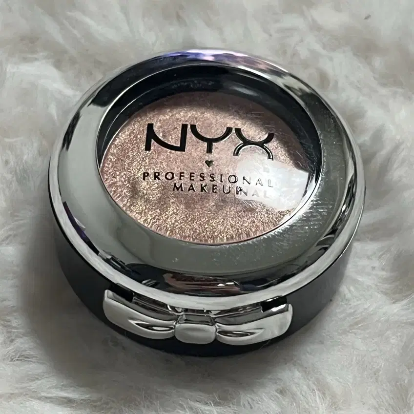 NYX 닉스 아이섀도우 골든피치