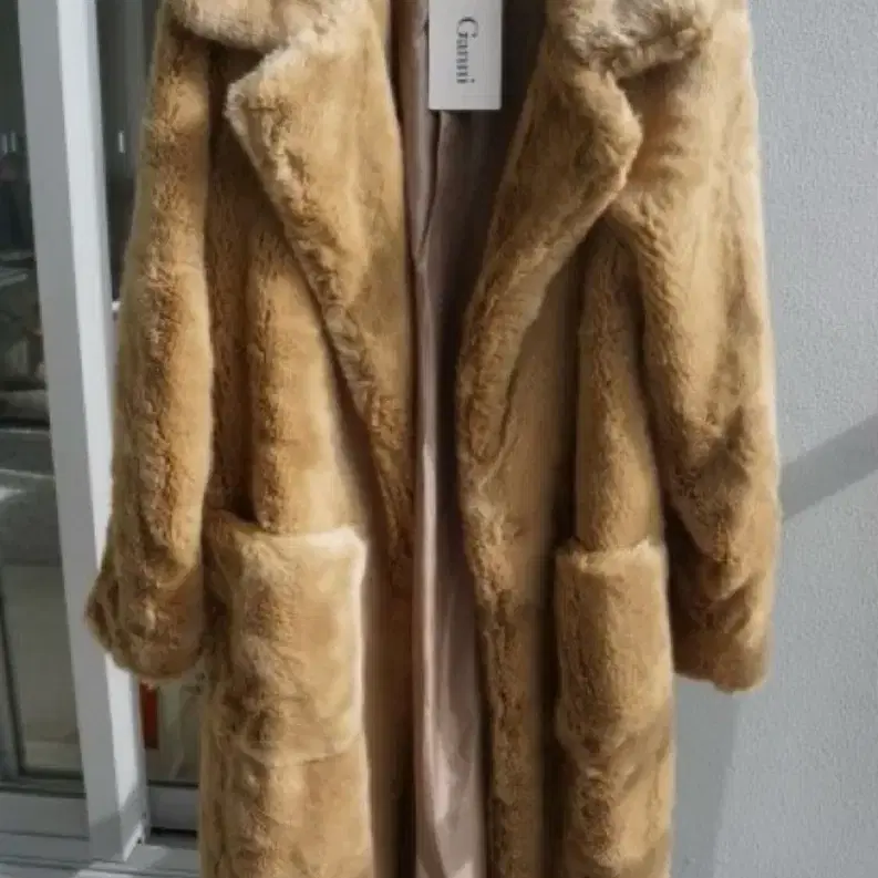 Ganni faux fur coat 가니 퍼코트/퍼자켓