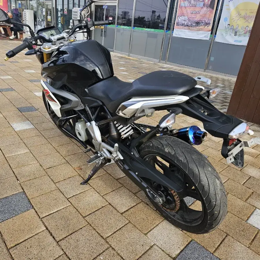 천안 평택 18년식 2만키로 BMW 310R 판매해요. 충청 경기 아산