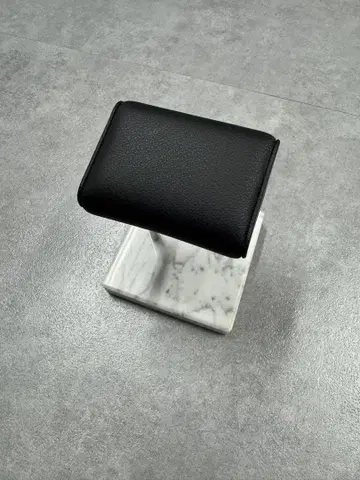 더 워치 스탠드 싱글 대리석 오데마 피게