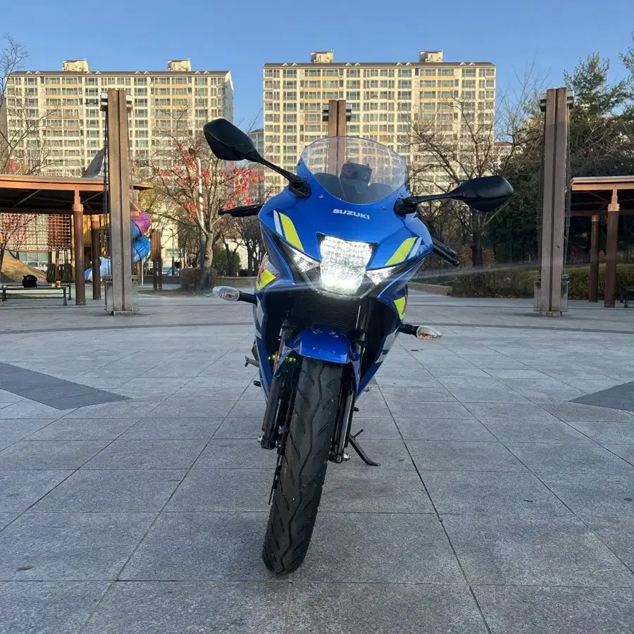 스즈키 gsx-r125