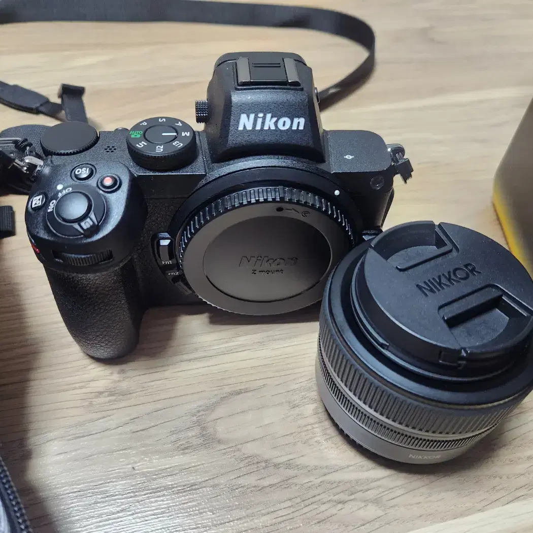 니콘(NIKON) Z5 바디 + 24-50 Kit