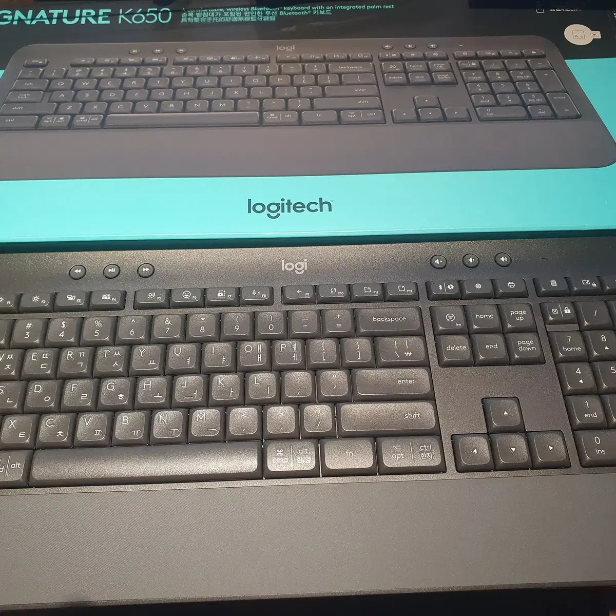 로지텍 logitech 시그니쳐 키보드 K650 (사용감 거의 없음)