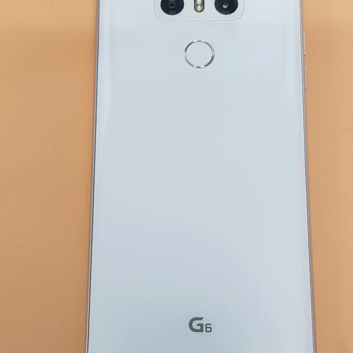 LG G6 64G 화이트(G600) 꺠끗한 무잔상 판매합니다