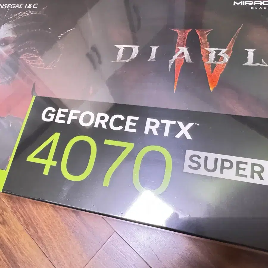 RTX 4070 SUPER 이엠텍 미라클 디아블로 에디션 미개봉