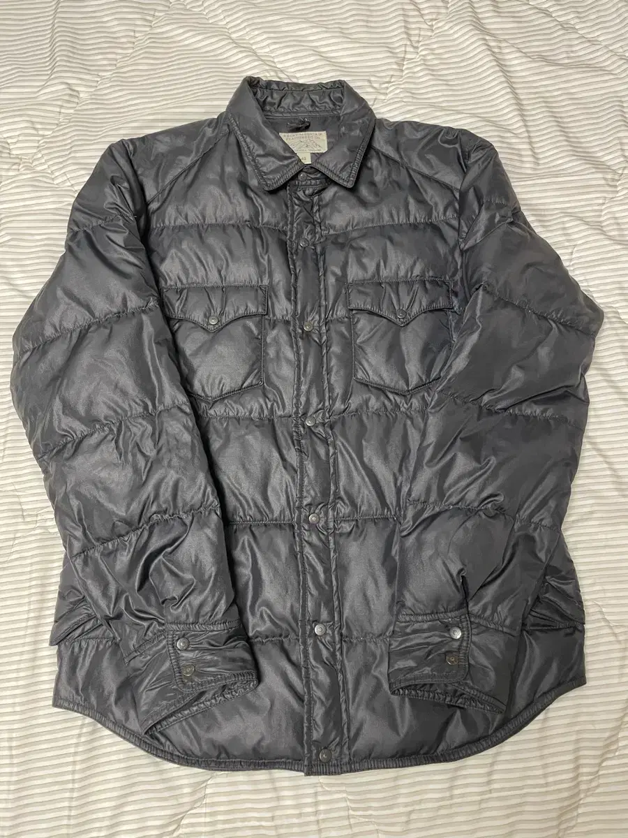 [42] Rocky Mountain Featherbed Shirt-Shaped Padding