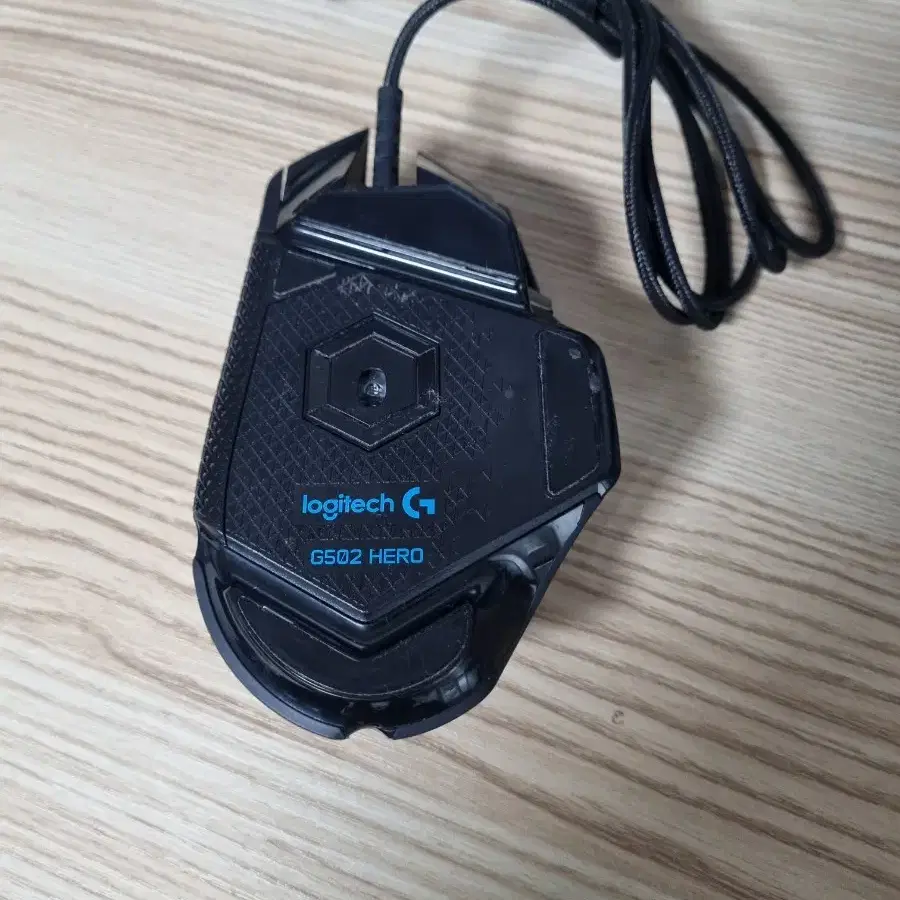 로지텍 g502 hero