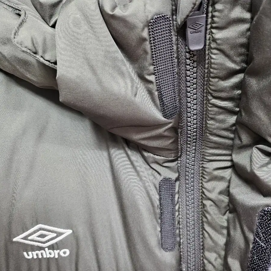 umbro 엄브로 카키다운패딩 105 XL