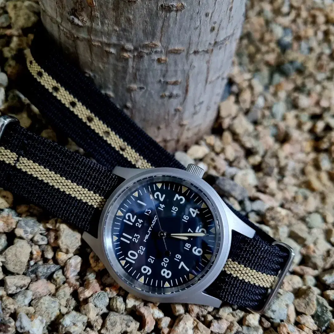 militado ml02 36mm 밀리타도 시계 팝니다.