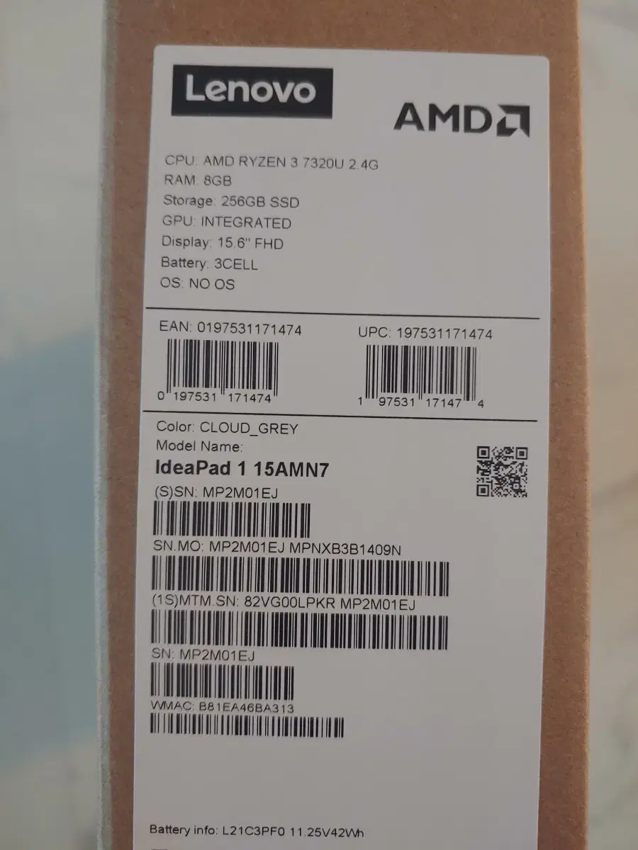 (Sealed Laptop) Lenovo IdeaPad Slim