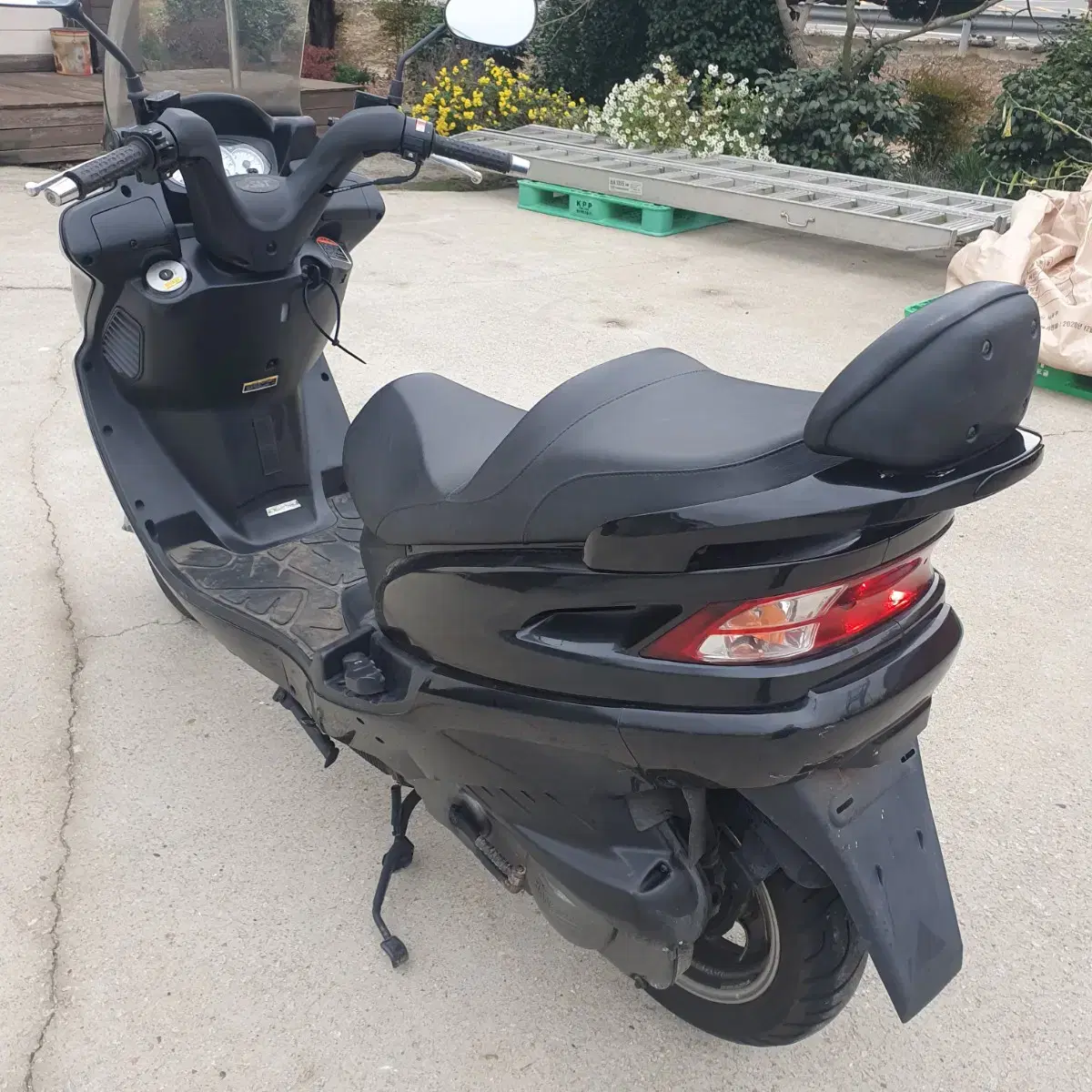 메가젯 125cc(pcx125 nmax125 엔맥스125 스쿠터