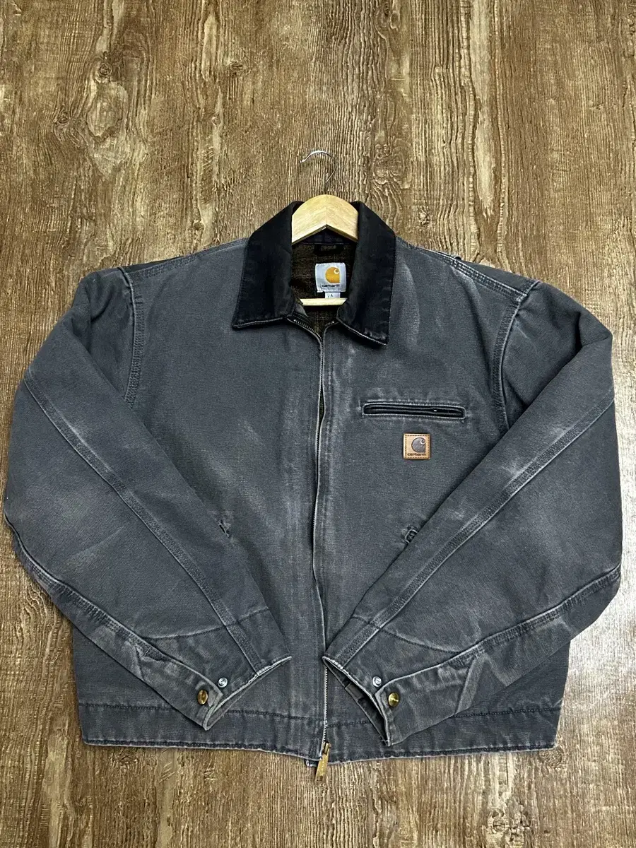 carhartt j97 gvl size L