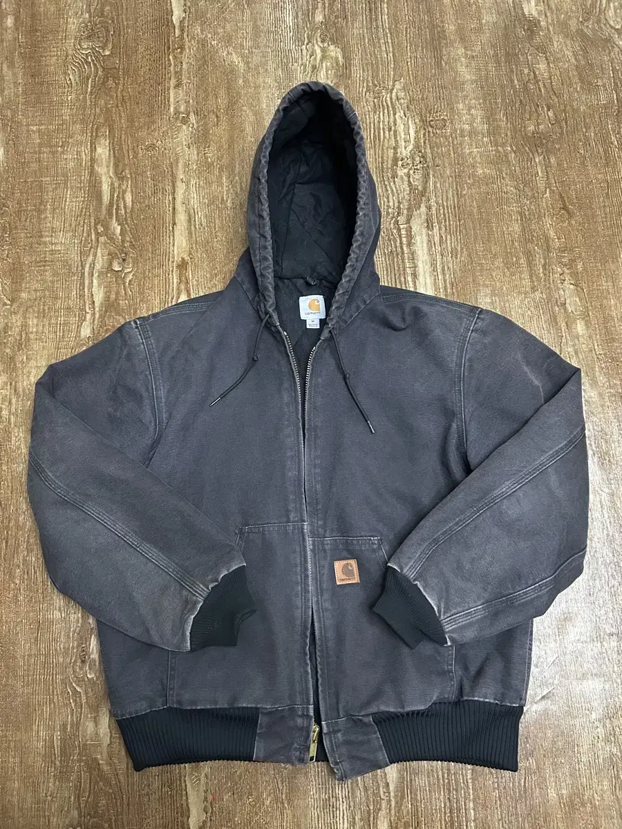 carhartt j130 blk size m