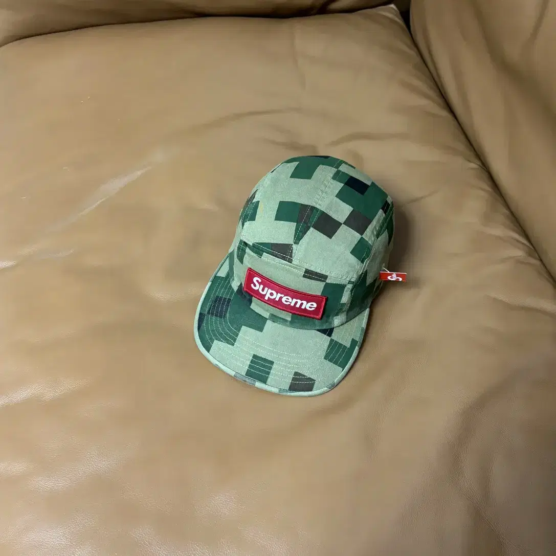 Supreme 슈프림 카모 캠프캡 모자 (Washed Camo)