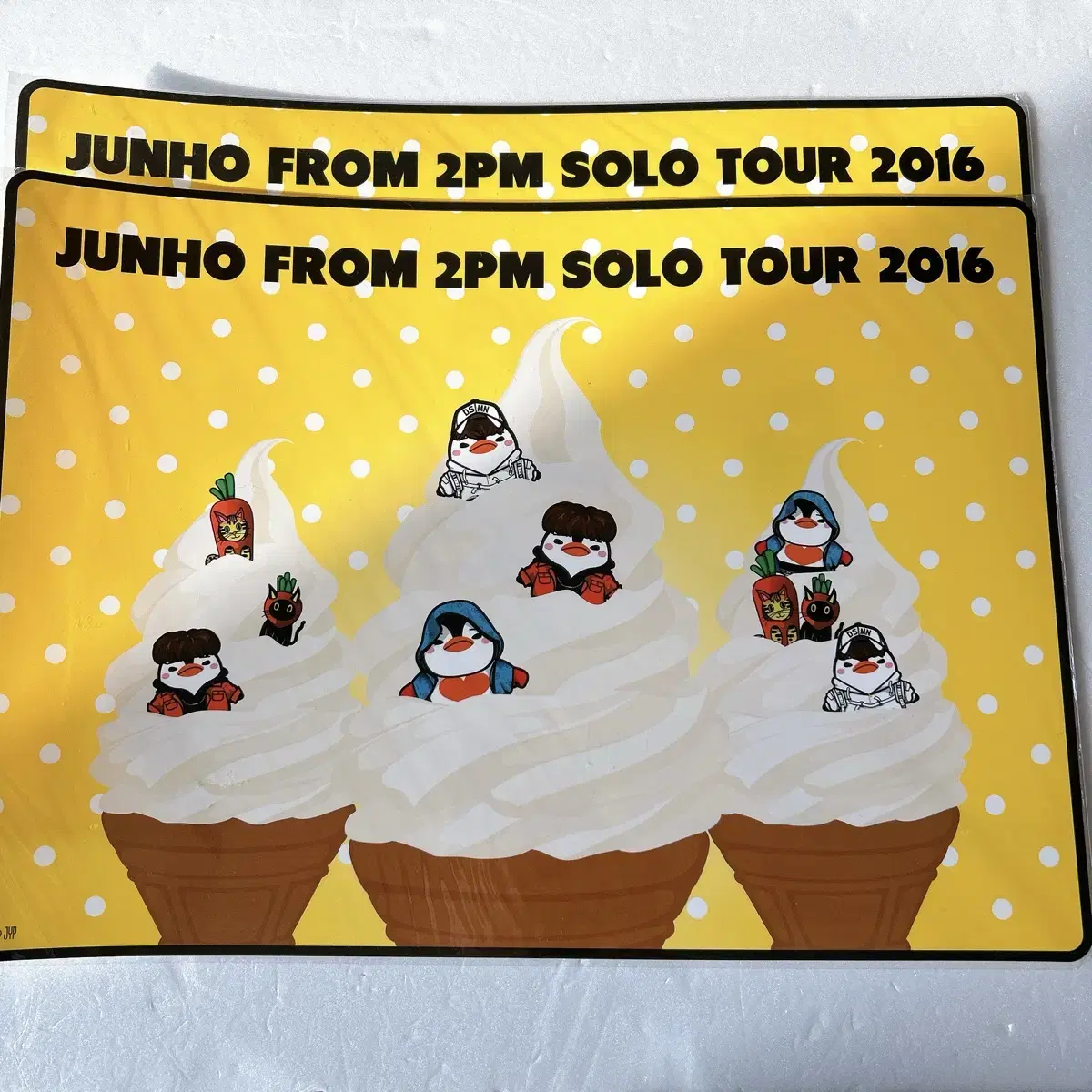 Junho Hyper Penguin Table Mat 2 for bulk discount