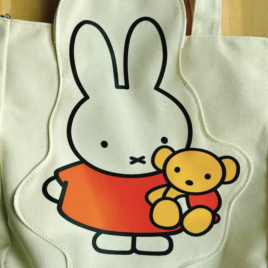 딕브루너 miffy 미피 캔버스 빅숄더백