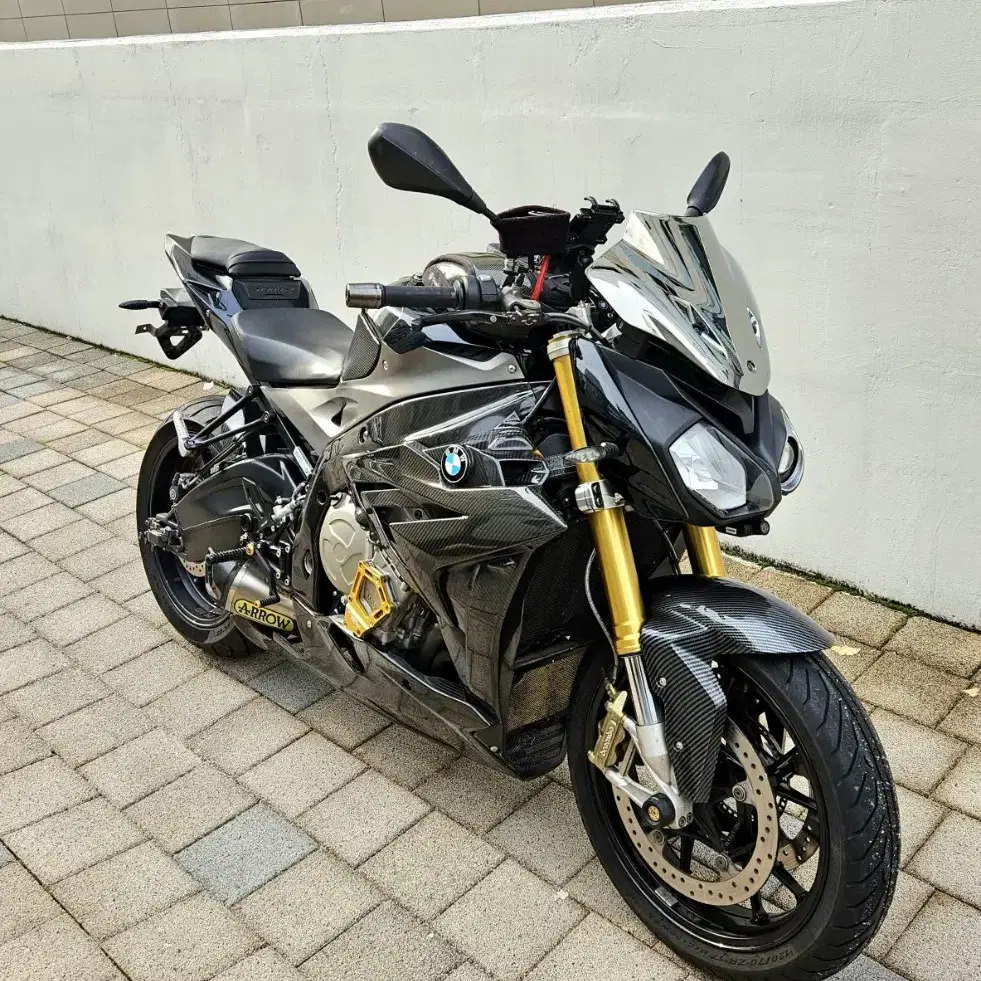 풀튜닝 BMW S1000R 판매합니다