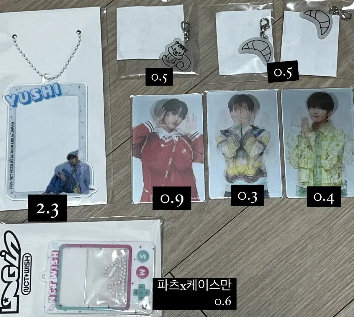 nctwishnctwish japantourrandomtoysuu riku jaehyo sleevekeyring