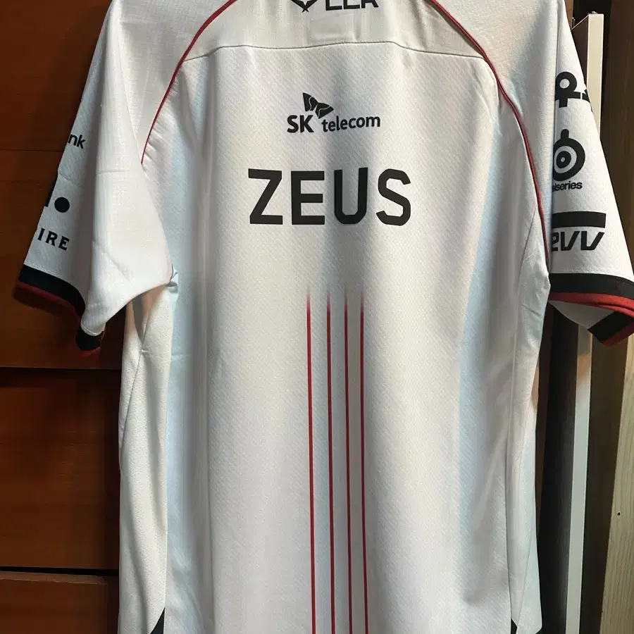 2024 T1 worlds uniform jersey (L)