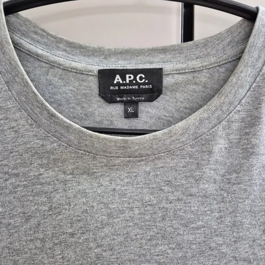 apc 아페쎄 벨벳로고 티셔츠 XL