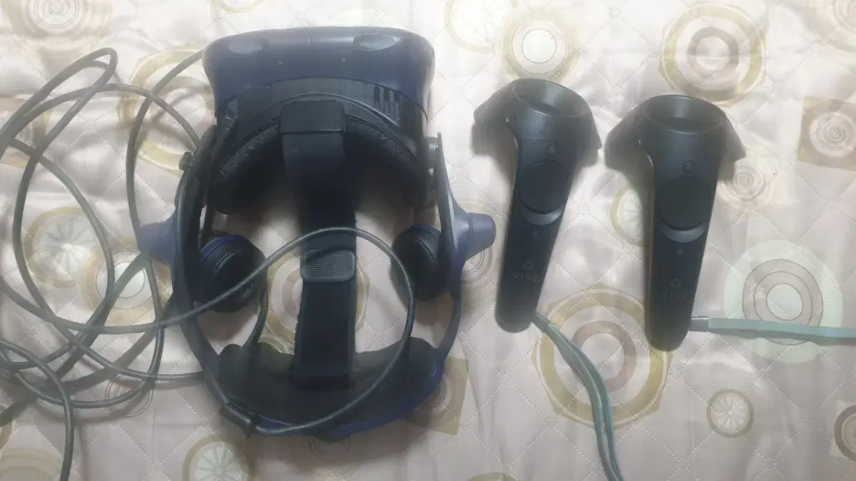 vive pro 판매합니다.