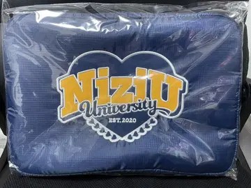 NiziU 팬미팅 굿즈 컴퓨터 케이스 컴퓨터 케이스