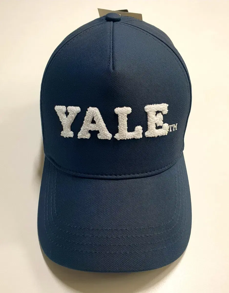 자라 yale 볼캡