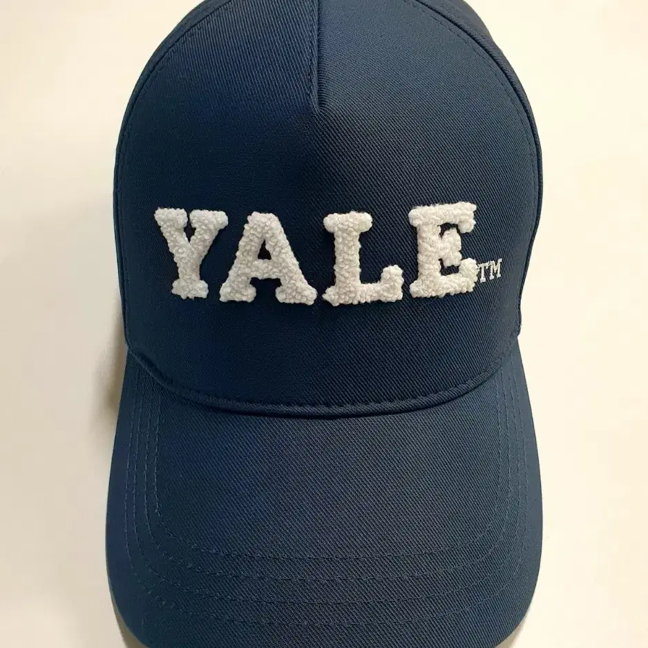 자라 yale 볼캡