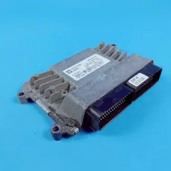 쉐보레 스파크 ECU 모듈 25187706 / 5WY1K76A