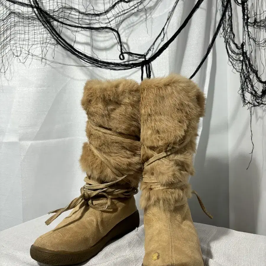 Beige Fur Detail Strap Boots