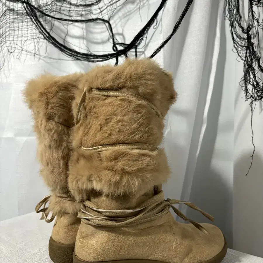 Beige Fur Detail Strap Boots