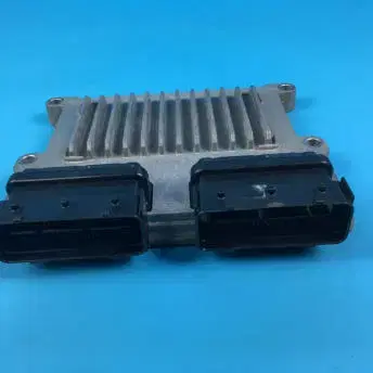 기아 K7 ECU 모듈 39110-3E700 / 391103E700