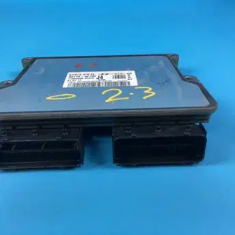 기아 K7 ECU 모듈 39110-3E700 / 391103E700