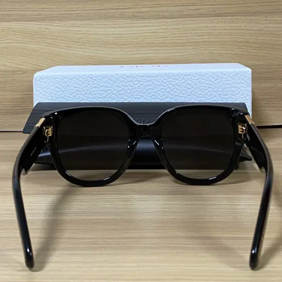 Dior Eyewear 라운드 프레임 선글라스 LADY9522R3I