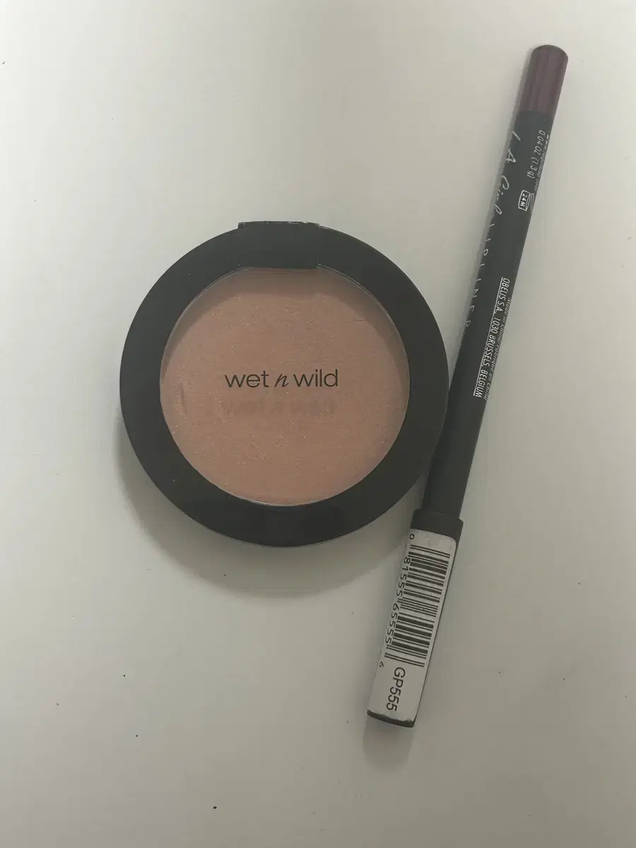 Wet n wild 블러셔 +덤 립라이너