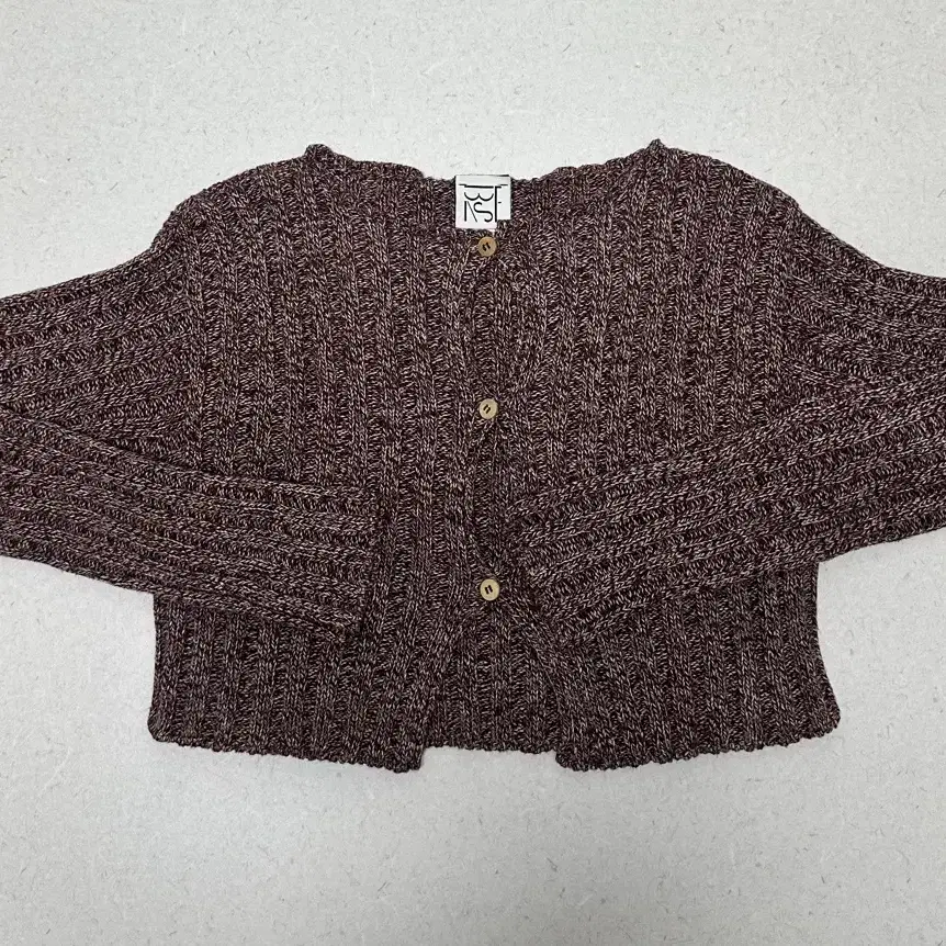 baserange Macau Cardigan