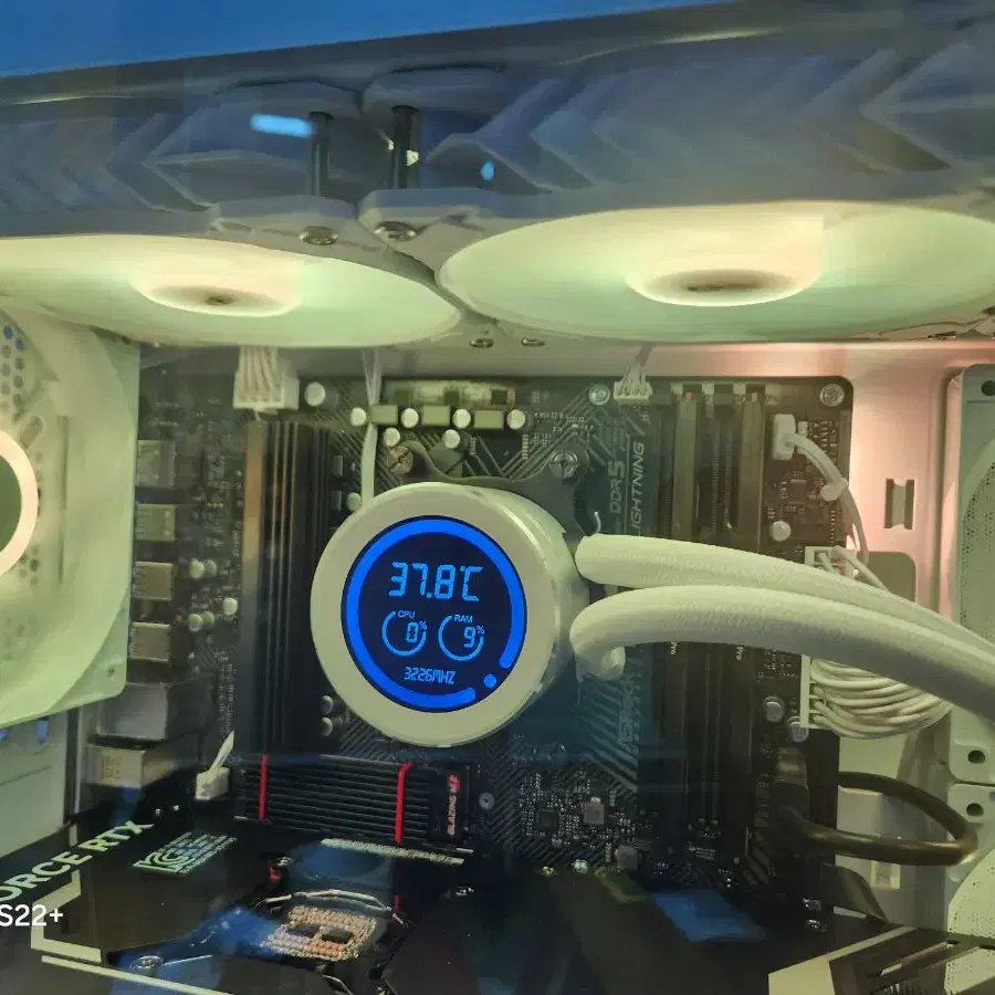 게이밍 컴퓨터 7800X3D RTX4080SUPER