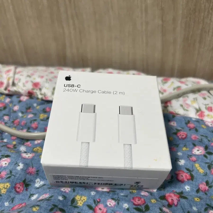 Apple 240W USB-C 충전 케이블