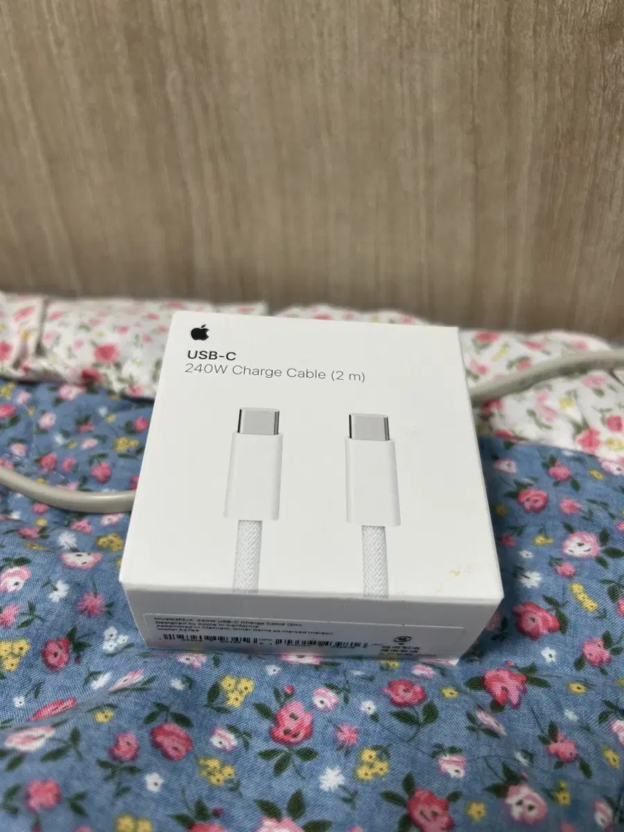 Apple 240W USB-C 충전 케이블